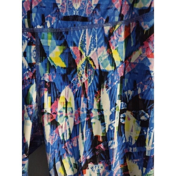 Fabletics Powerhold Blue High Waisted Paisley Print Crop Leggings Womens Small - Picture 2 of 5